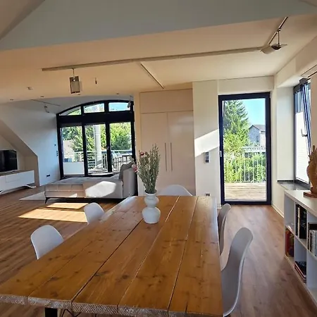 Apartment Pauline, 4 Pers 140qm, Fußläufig Fei World C Aachen *