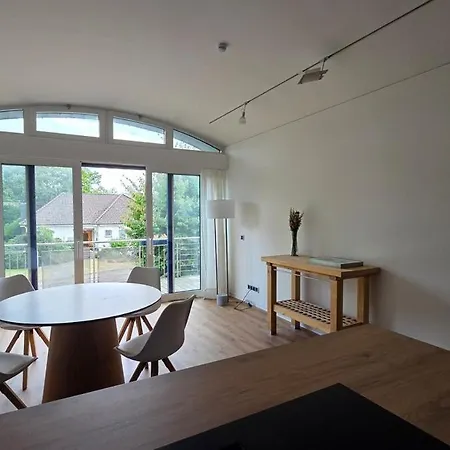 Pauline, 4 Pers 140qm, Fußläufig Fei World C Aachen Apartment *