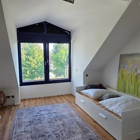 Wohnung Pauline, 4 Pers 140Qm, Direkt An Der Aachener Soers Apartamento *
