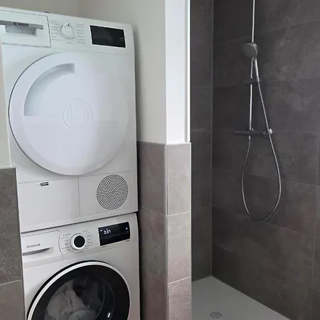 Apartamento Wohnung Pauline, 4 Pers 140Qm, Direkt An Der Aachener Soers