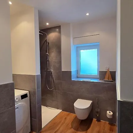 Apartamento Wohnung Pauline, 4 Pers 140Qm, Direkt An Der Aachener Soers